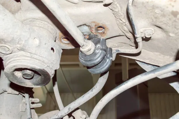 स्वे बार बुशिंग लक्षण और निदान 2025 - छोटे शोर को बड़ी समस्याओं में न बदलने दें