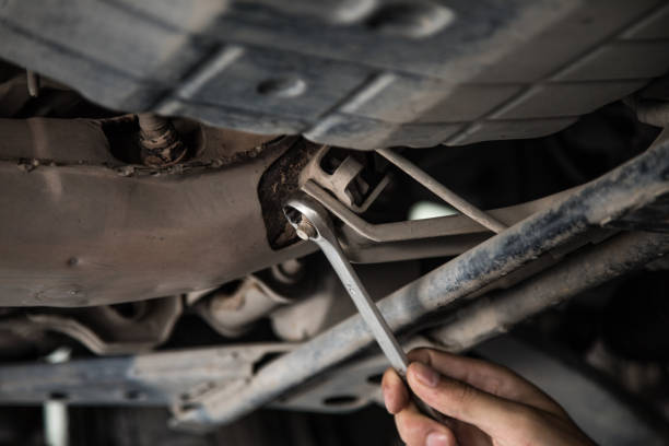 कंट्रोल आर्म बुशिंग की खराबी - क्या बुशिंग को बदलना वास्तव में पूरी असेंबली को बदलने की तुलना में अधिक लागत प्रभावी है?